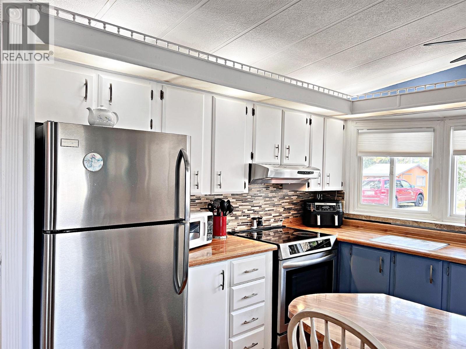 5371 Princeton Avenue Unit# 11 Lot# 11, Peachland, British Columbia  V0H 1X8 - Photo 4 - 10384239