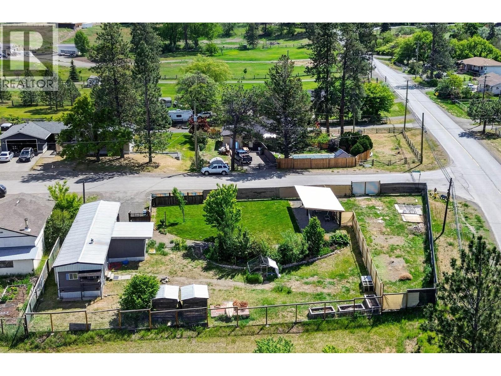 1299 Pinegrove Road, Kamloops, British Columbia  V2C 6V6 - Photo 7 - 10388854