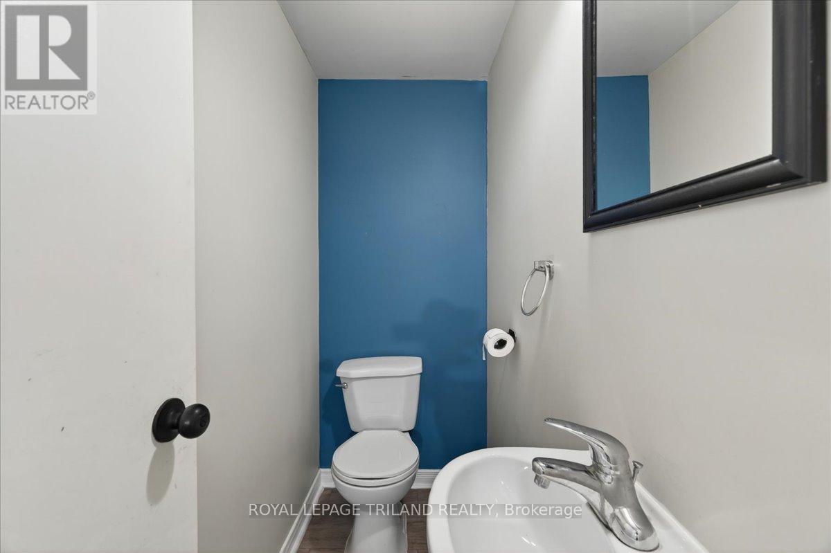 9 Parcreek Place, Strathroy-Caradoc, Ontario  N7G 3S1 - Photo 16 - X13174848