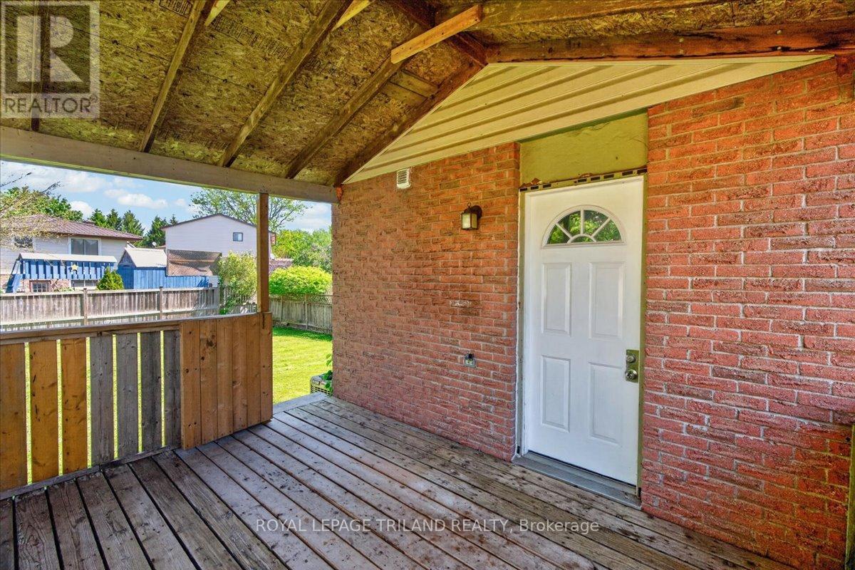 9 Parcreek Place, Strathroy-Caradoc, Ontario  N7G 3S1 - Photo 33 - X13174848