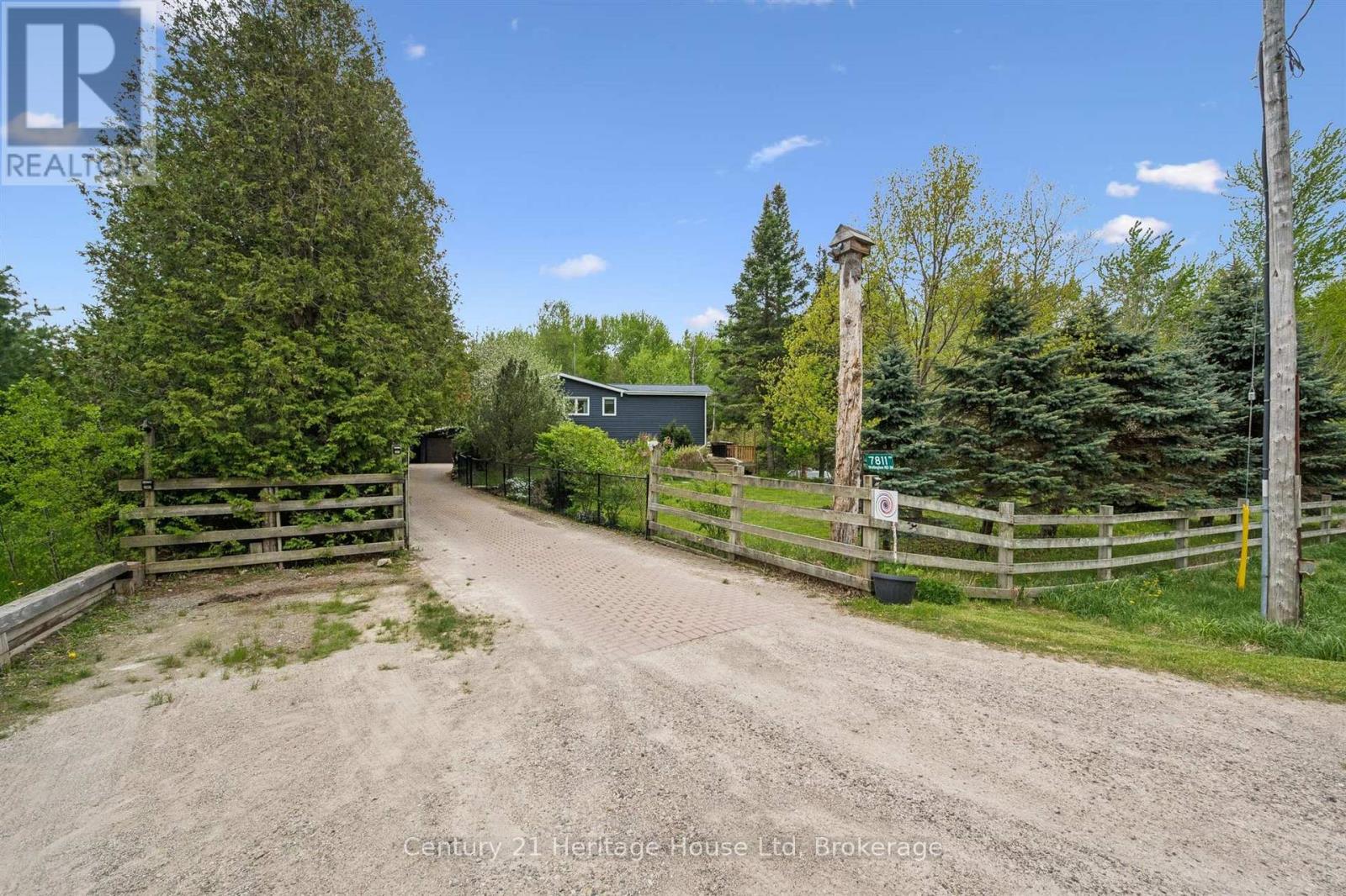 7811 Wellington Road #36 Road, Puslinch, Ontario  L0P 1J0 - Photo 2 - X13174660