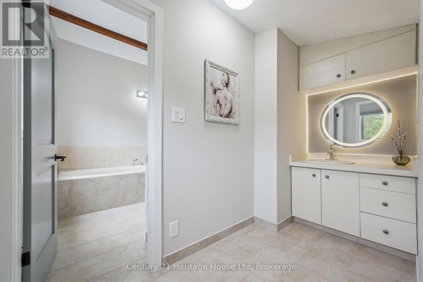 7811 Wellington Road #36 Road, Puslinch, Ontario  L0P 1J0 - Photo 25 - X13174660