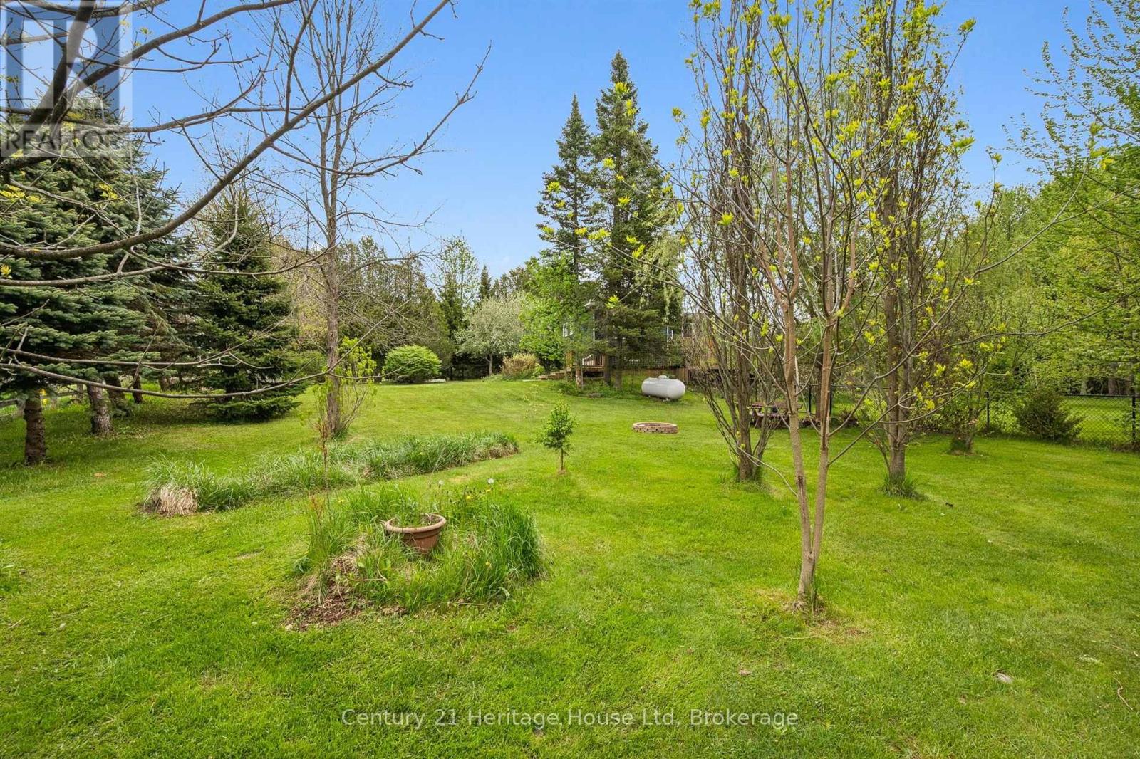 7811 Wellington Road #36 Road, Puslinch, Ontario  L0P 1J0 - Photo 44 - X13174660