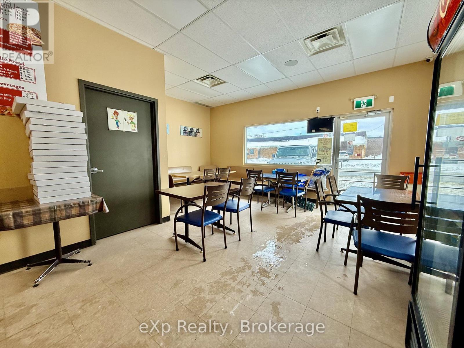444 18th Avenue, Hanover, Ontario  N4N 3P1 - Photo 4 - X13174772