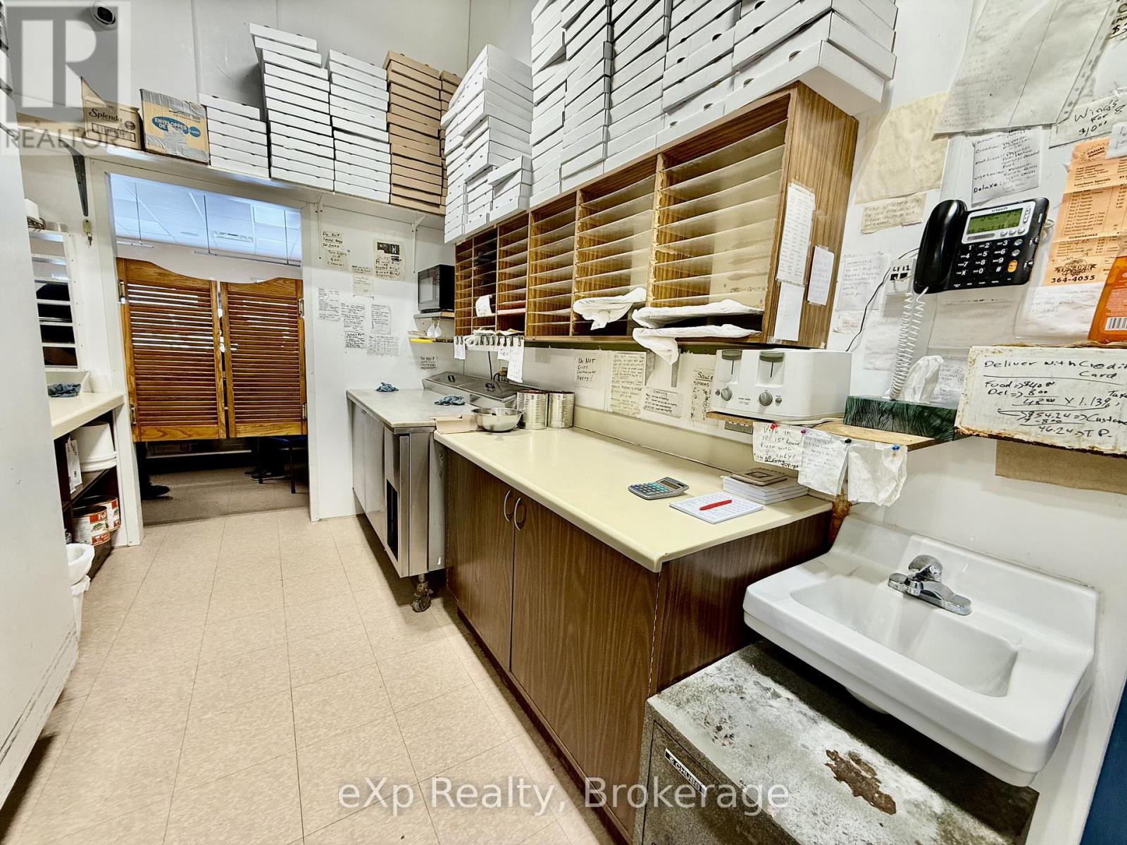 444 18th Avenue, Hanover, Ontario  N4N 3P1 - Photo 8 - X13174772