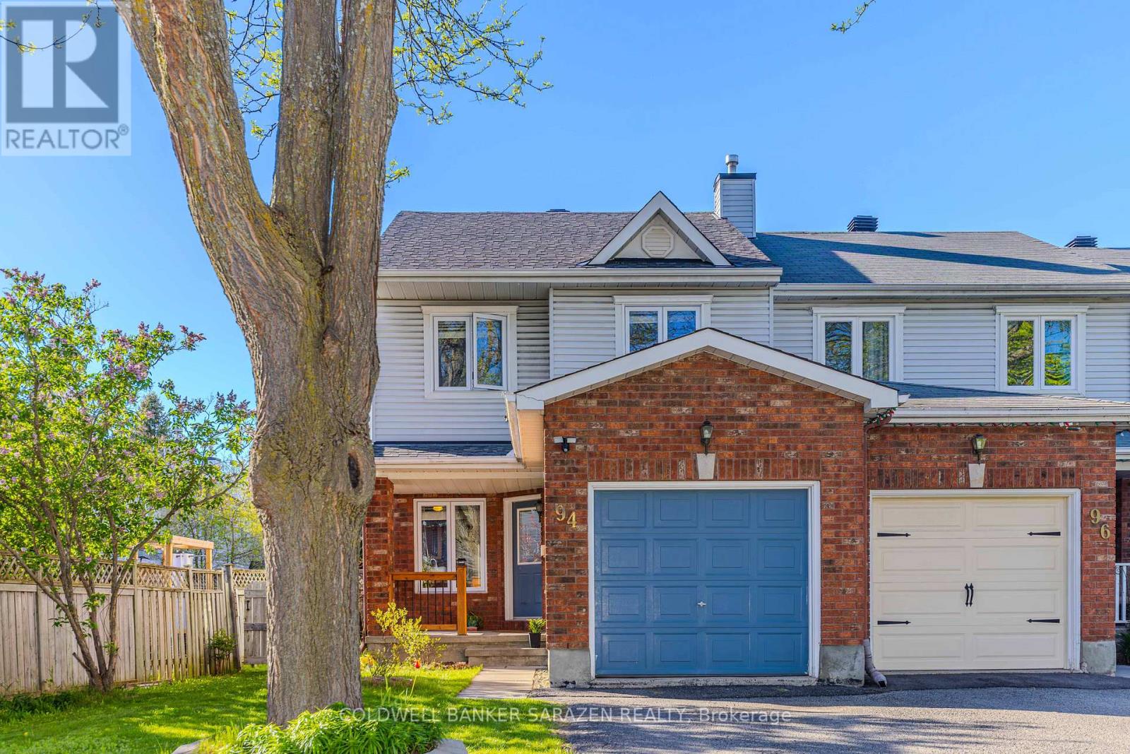 94 MARKLAND CRESCENT, Ottawa, Ontario