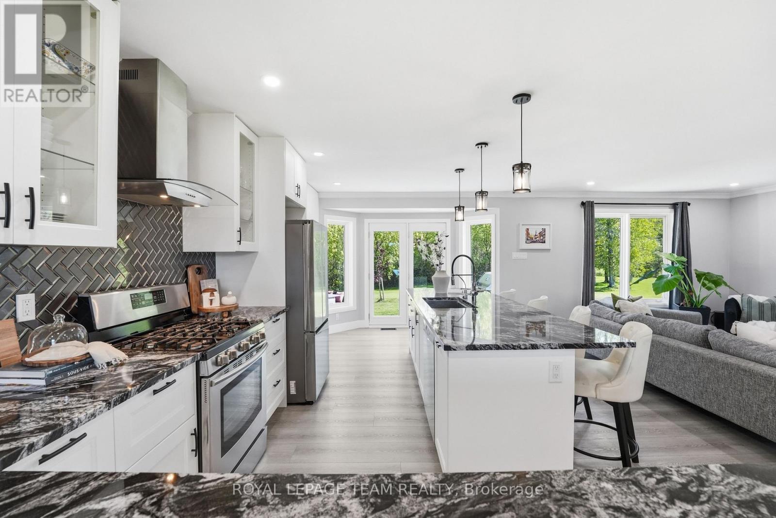 118 Rushing Brook Drive, Ottawa, Ontario  K0A 1L0 - Photo 10 - X13175136