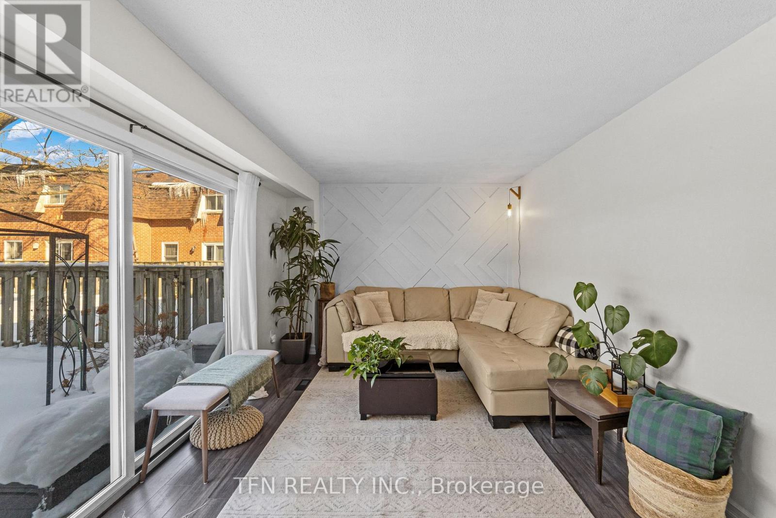 21 - 30 Heslop Road, Milton, Ontario  L9T 1B3 - Photo 17 - W12894714