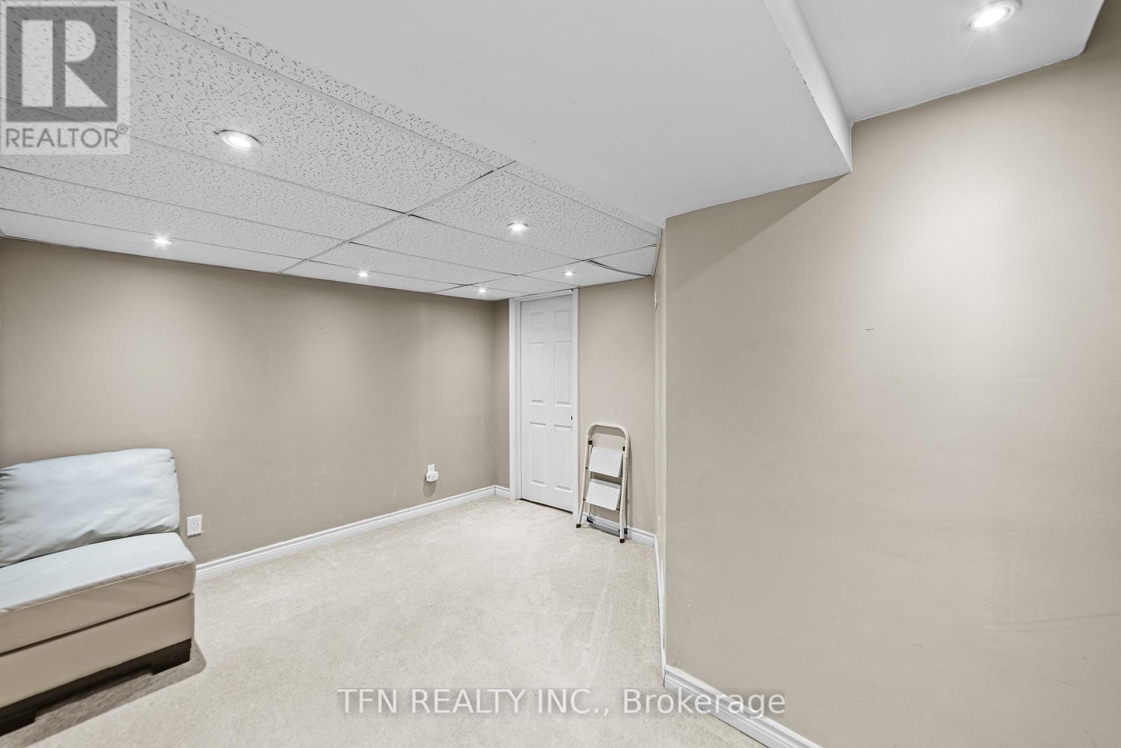 21 - 30 Heslop Road, Milton, Ontario  L9T 1B3 - Photo 35 - W12894714
