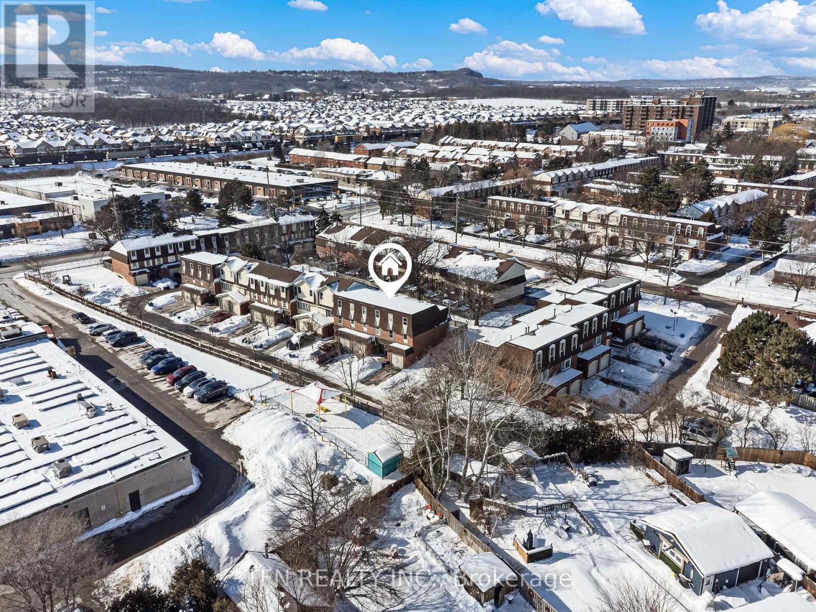 21 - 30 Heslop Road, Milton, Ontario  L9T 1B3 - Photo 46 - W12894714