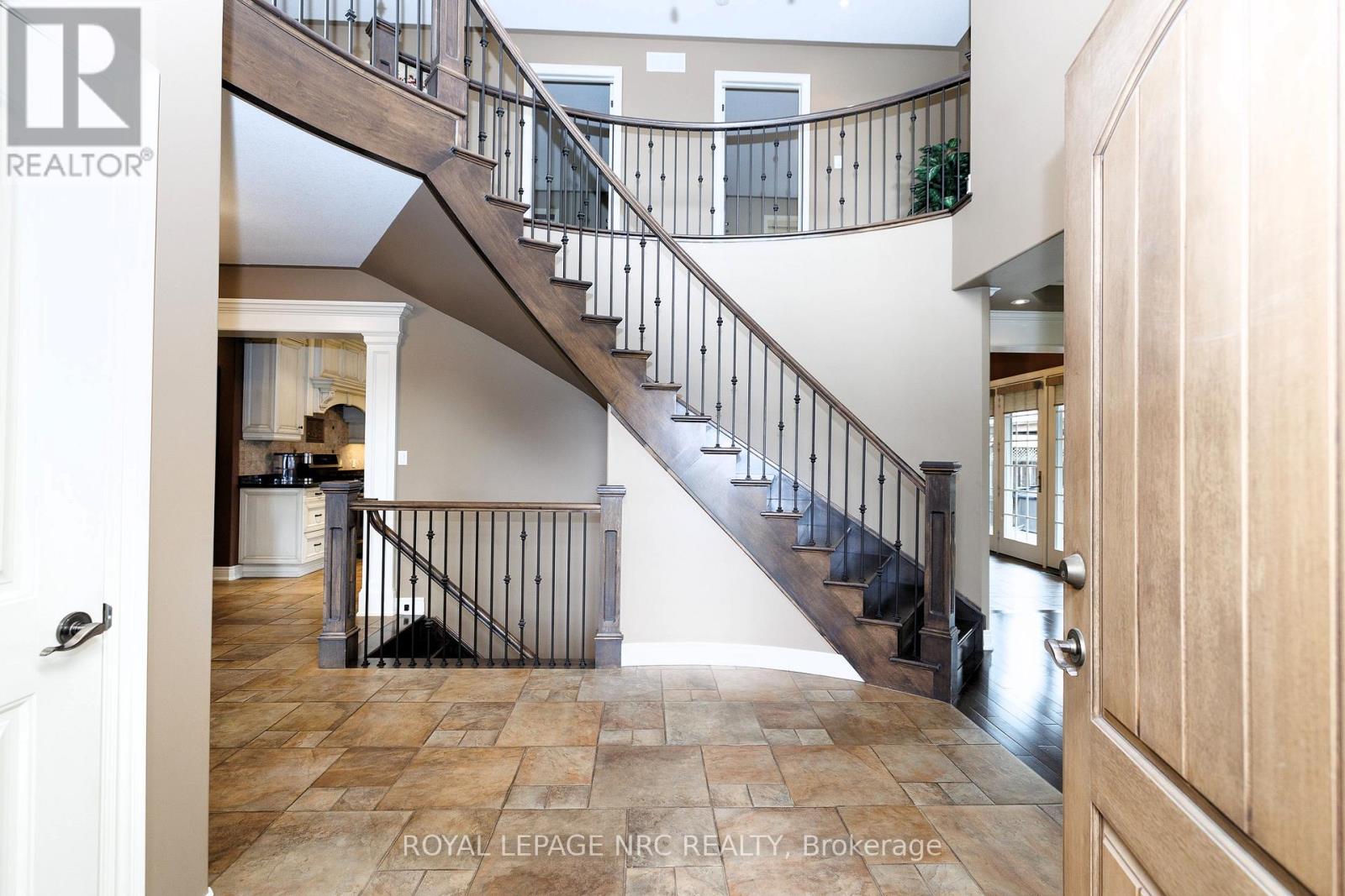 8479 Forestview Boulevard, Niagara Falls, Ontario  L2H 0B2 - Photo 13 - X13174678
