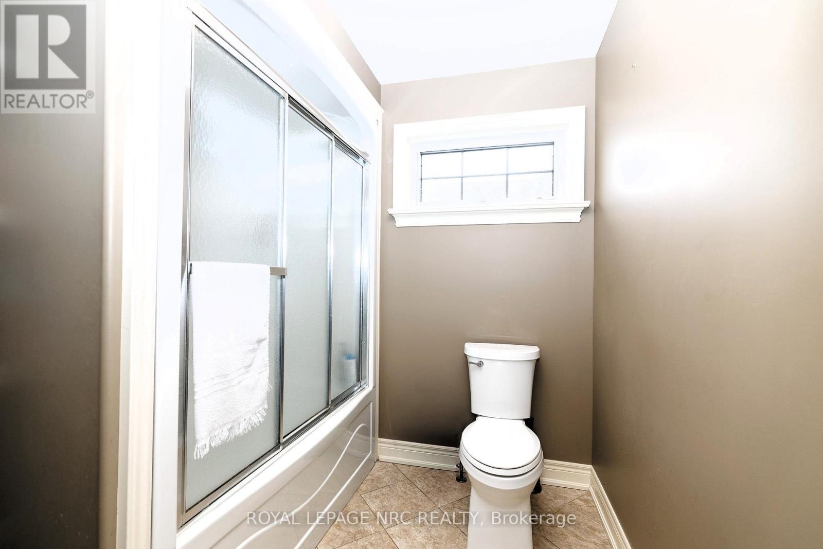 8479 Forestview Boulevard, Niagara Falls, Ontario  L2H 0B2 - Photo 42 - X13174678