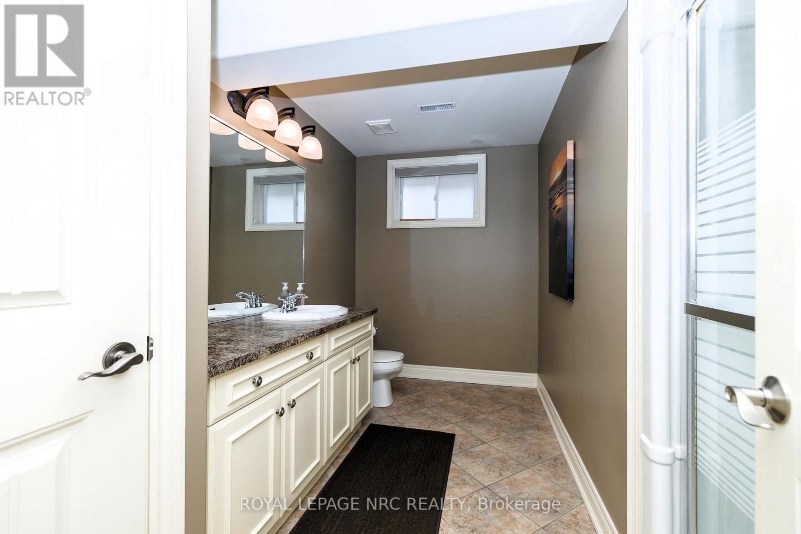 8479 Forestview Boulevard, Niagara Falls, Ontario  L2H 0B2 - Photo 49 - X13174678
