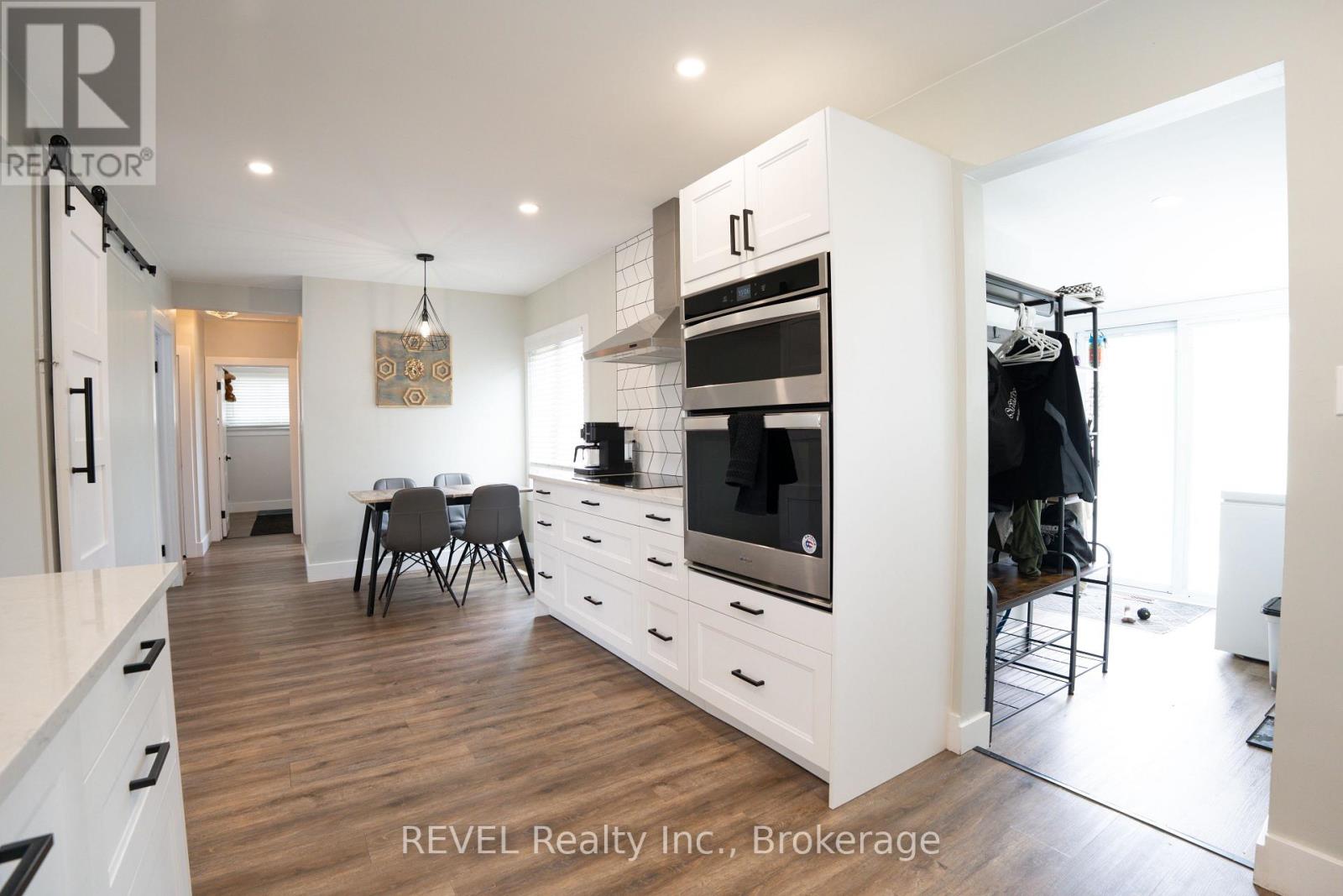 34 Bloomfield Avenue, St. Catharines, Ontario  L2P 1X3 - Photo 11 - X13175146
