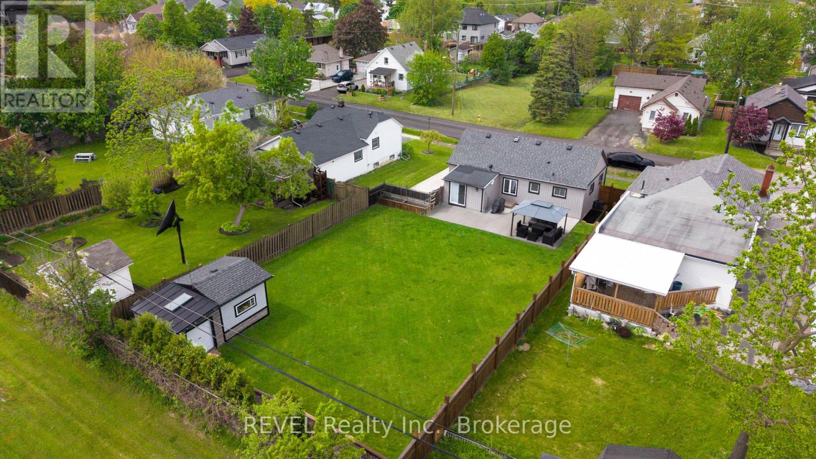 34 Bloomfield Avenue, St. Catharines, Ontario  L2P 1X3 - Photo 42 - X13175146