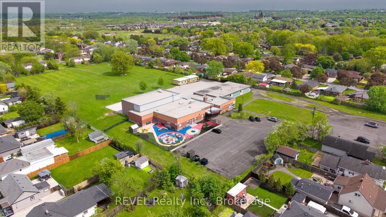 34 Bloomfield Avenue, St. Catharines, Ontario  L2P 1X3 - Photo 45 - X13175146