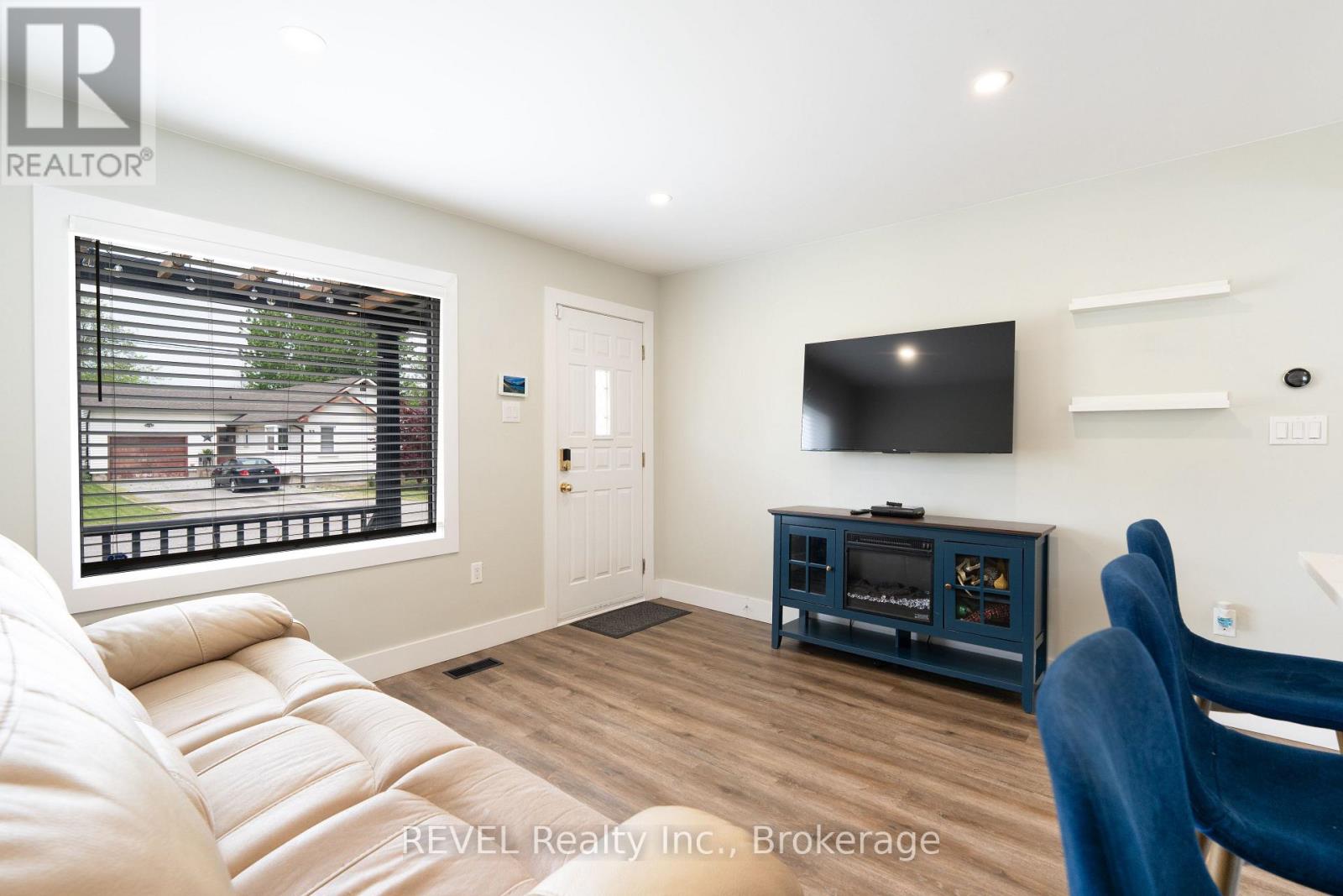 34 Bloomfield Avenue, St. Catharines, Ontario  L2P 1X3 - Photo 7 - X13175146