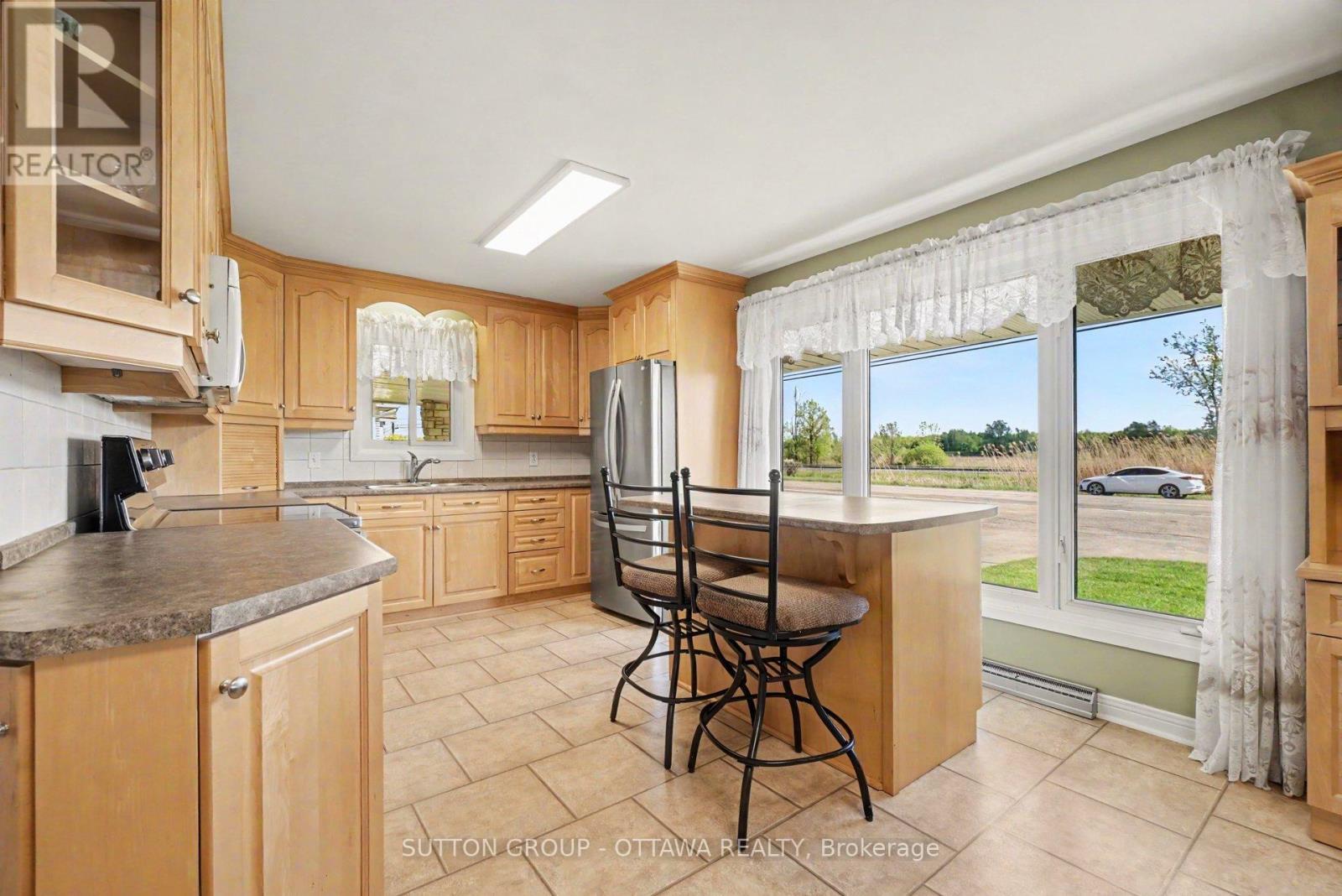 6573 Russell Road, Ottawa, Ontario  K0A 1K0 - Photo 10 - X13175210