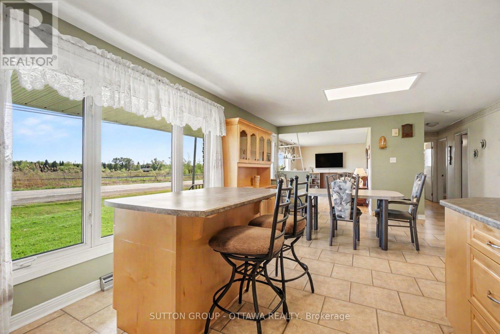 6573 Russell Road, Ottawa, Ontario  K0A 1K0 - Photo 13 - X13175210