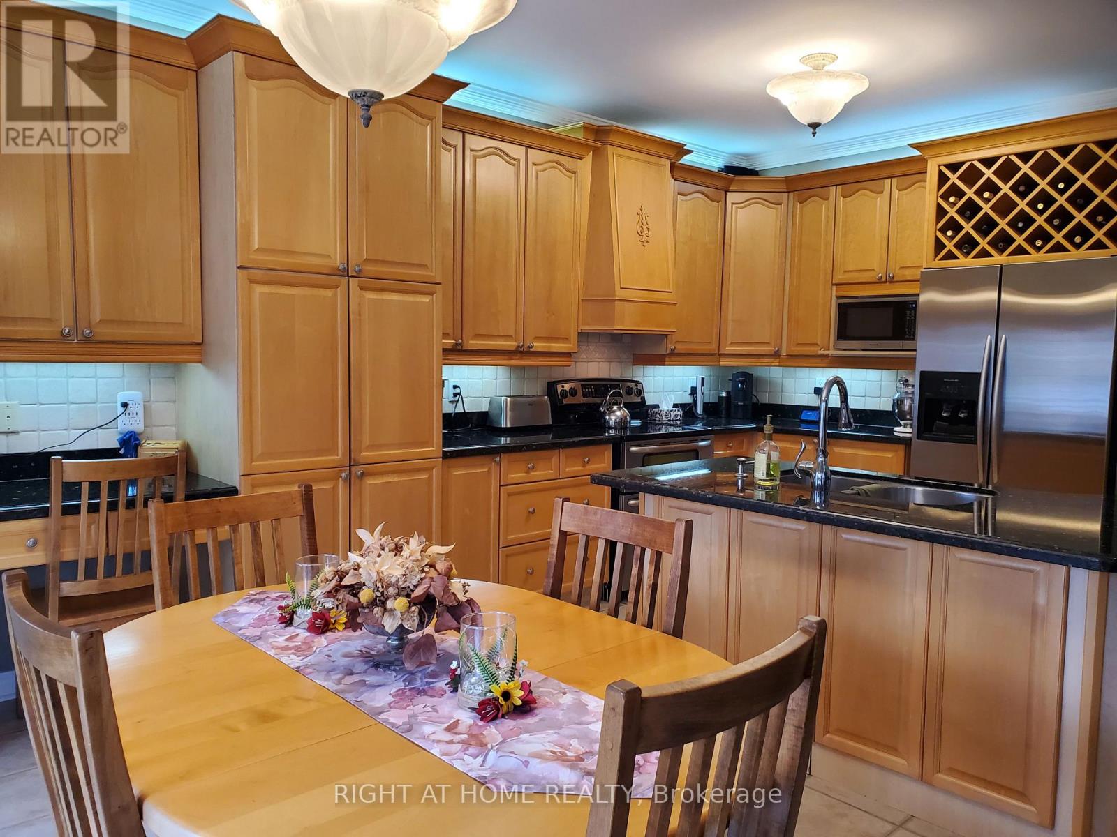 10 Red Ash Drive, Markham, Ontario  L3S 4B6 - Photo 11 - N13114592
