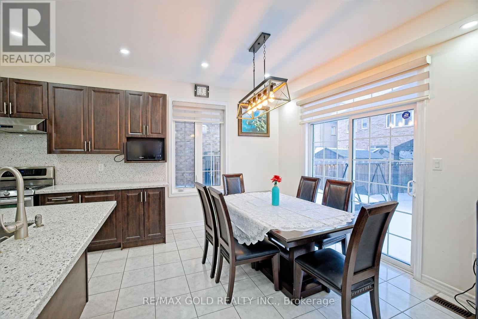 27 Brentwick Drive, Brampton, Ontario  L6X 5G1 - Photo 16 - W13116834