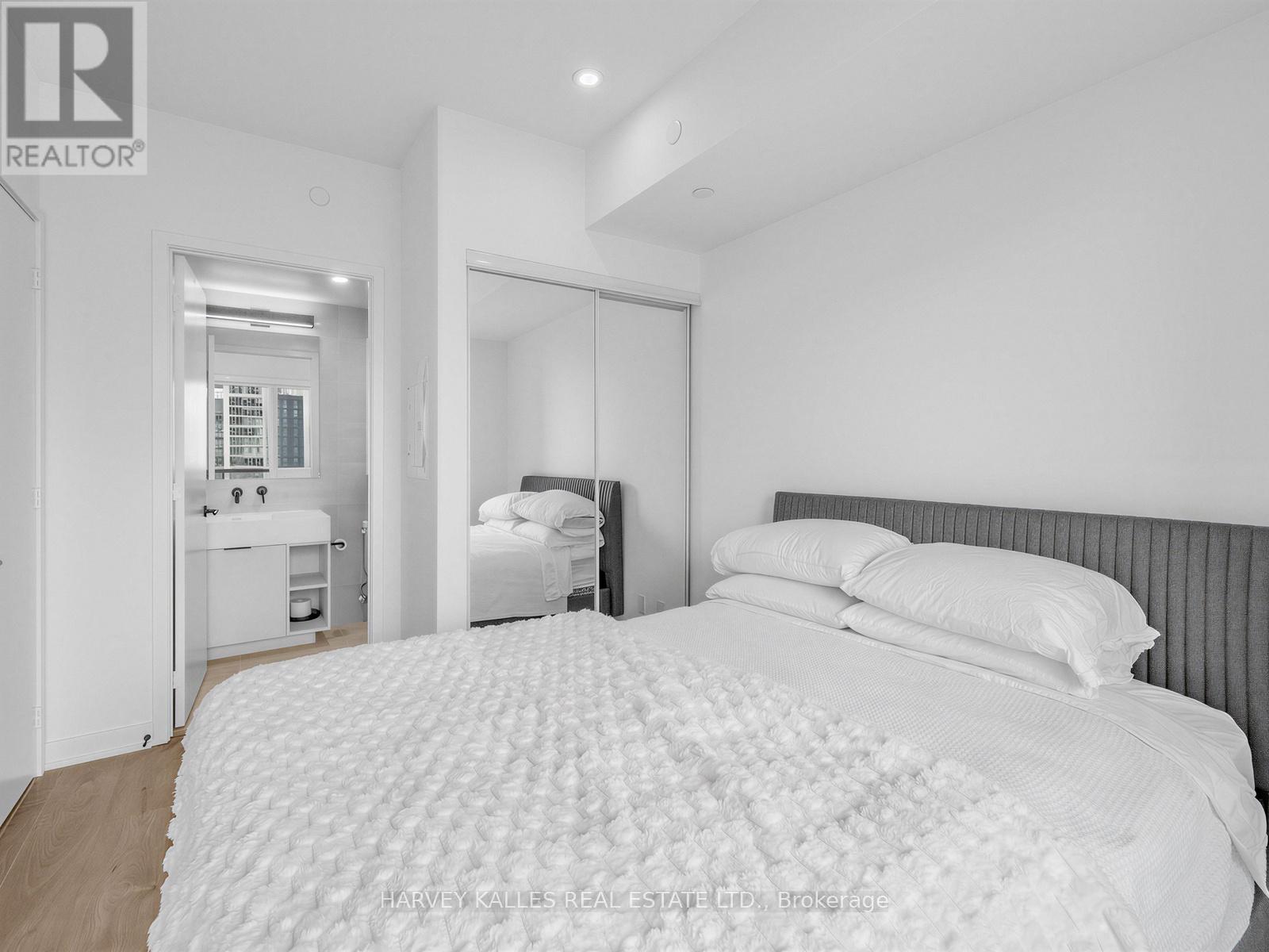 4007 - 108 Peter Street, Toronto, Ontario  M5V 0W2 - Photo 21 - C13173886