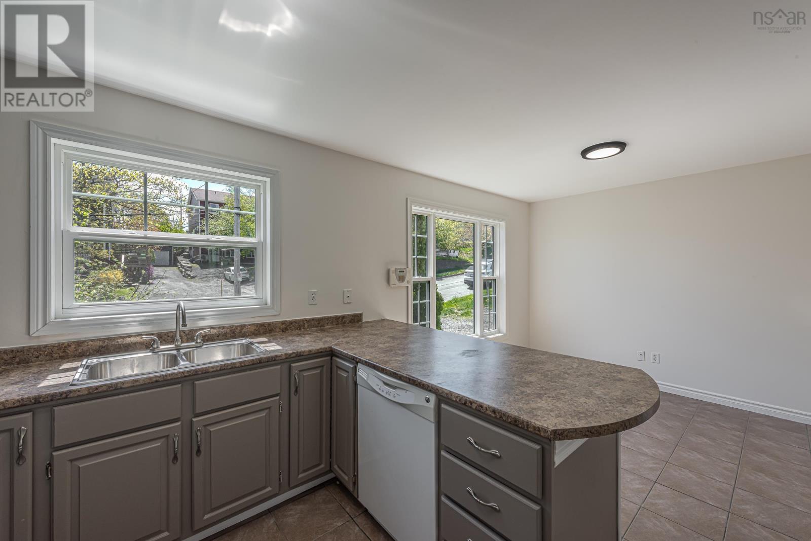 41 Mountain Road, Halifax, Nova Scotia B3N 1A3 - Photo 8 - 202612186