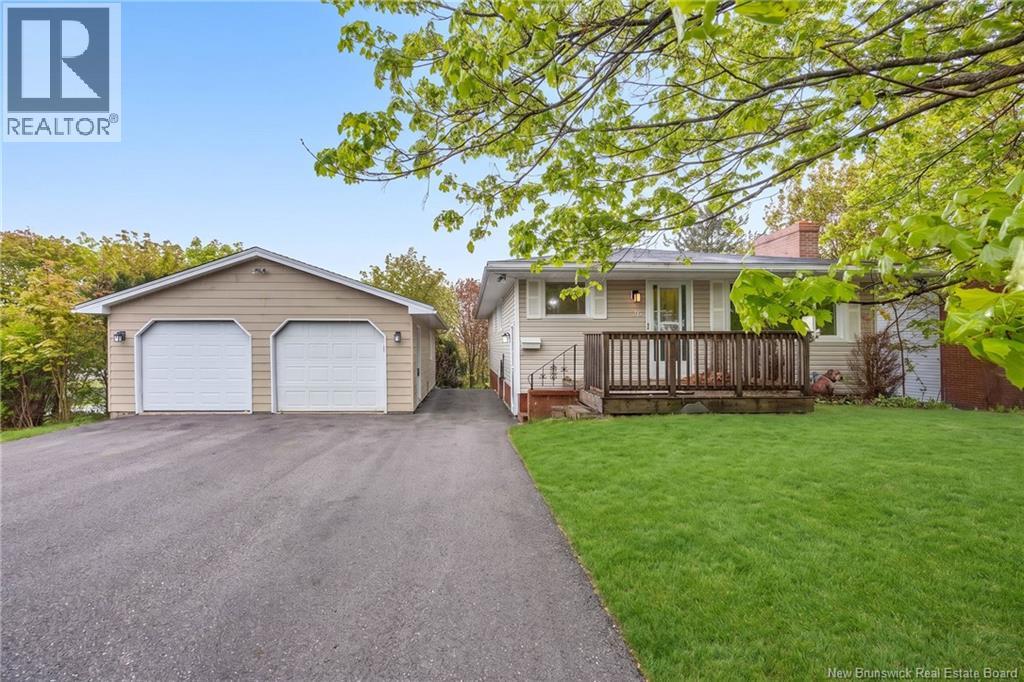 26 Sherwood Drive, Saint John, New Brunswick  E2J 3H6 - Photo 2 - NB140362