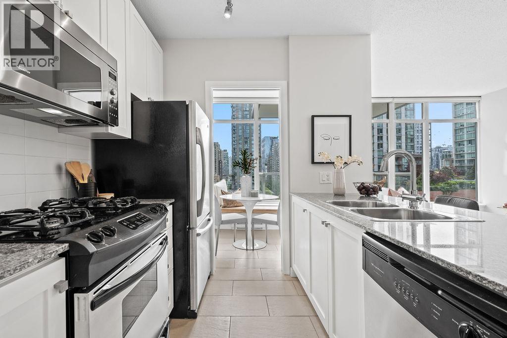 607 480 Robson Street, Vancouver, British Columbia  V6B 1S1 - Photo 8 - R3127693