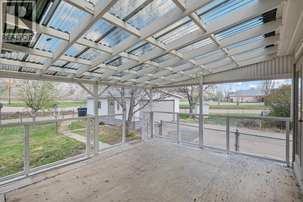 416 2 Avenue, Drumheller, Alberta  T0J 1B0 - Photo 27 - A2311125