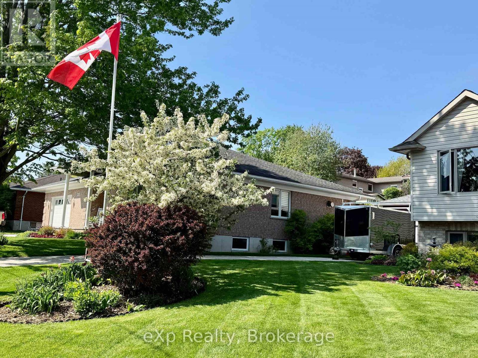 701 Alma Street, Brockton, Ontario  N0G 2V0 - Photo 11 - X13026920