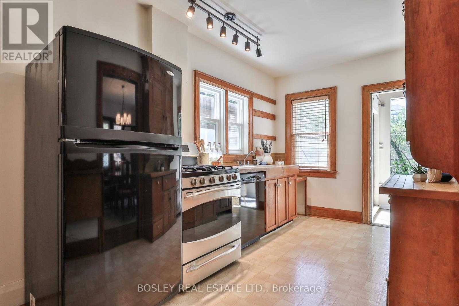 329 Millwood Road, Toronto, Ontario  M4S 1J9 - Photo 9 - C13174656