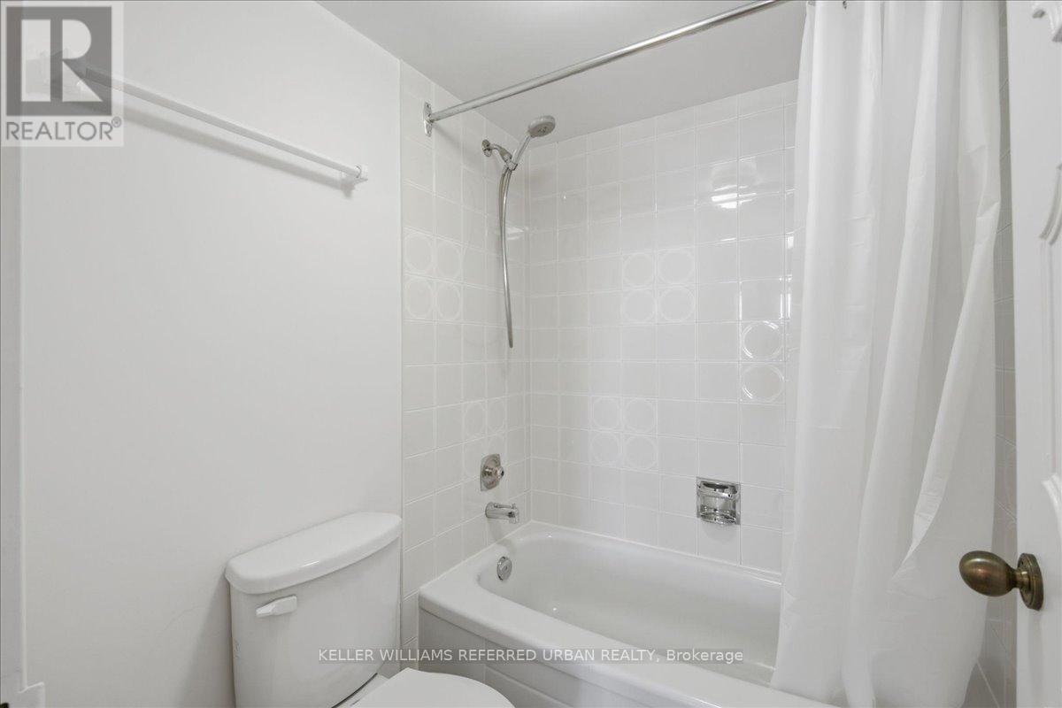 2009 - 33 Elmhurst Avenue, Toronto, Ontario  M2N 6G8 - Photo 25 - C13174674