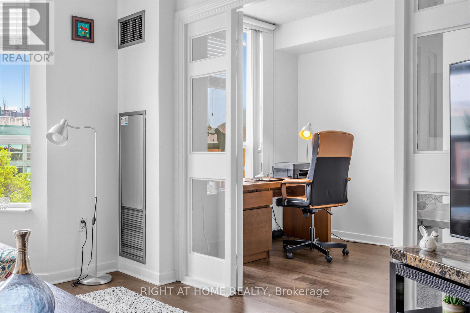 804 - 284 Bloor Street W, Toronto, Ontario  M5S 3B8 - Photo 11 - C13174762