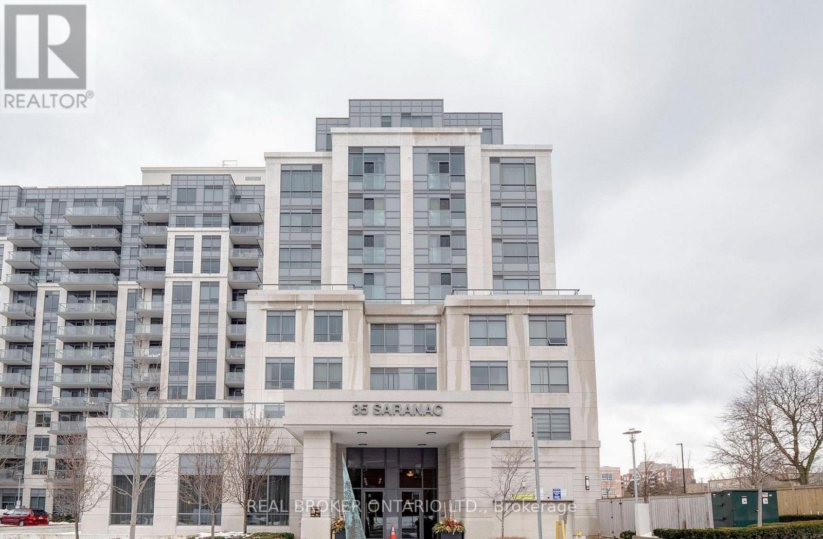 225 - 35 SARANAC BOULEVARD, Toronto, Ontario