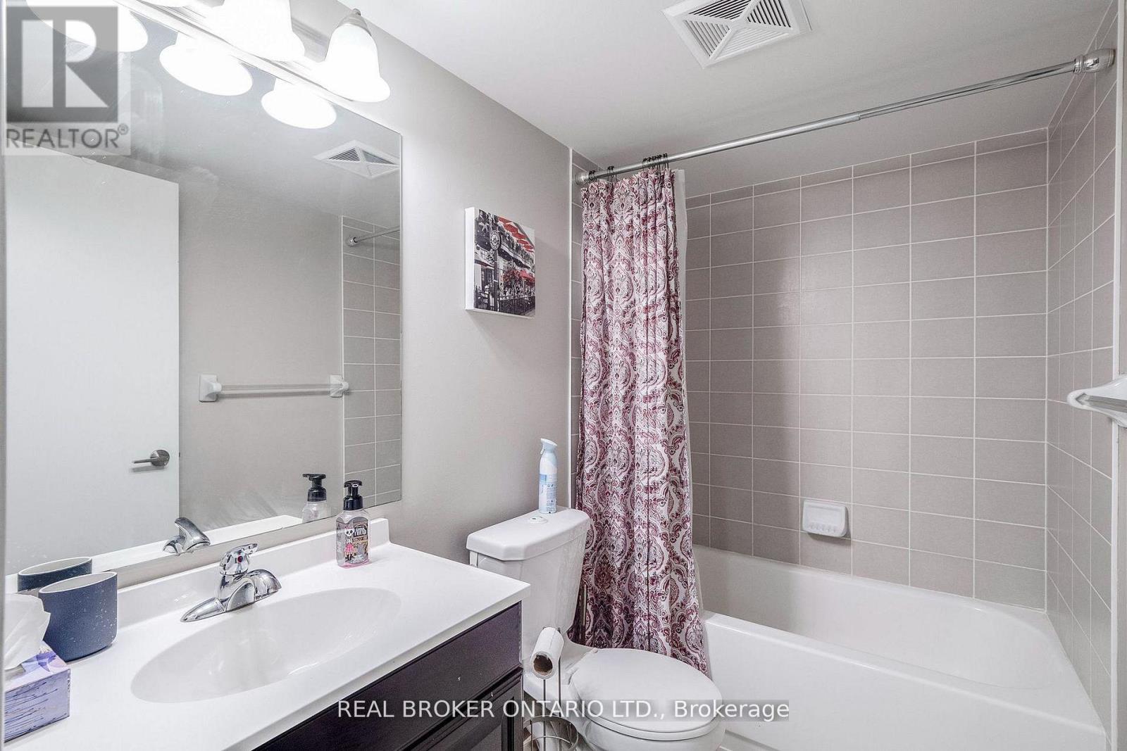 225 - 35 Saranac Boulevard, Toronto, Ontario  M6A 2G4 - Photo 12 - C13174786