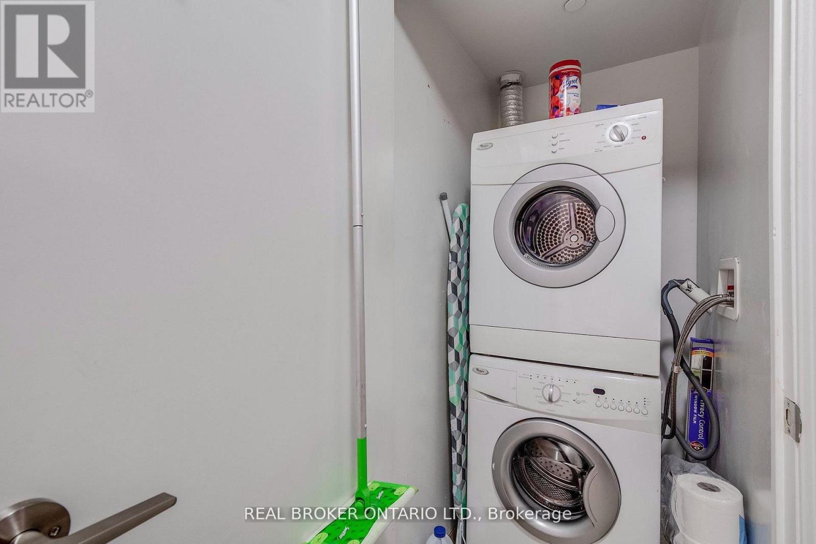 225 - 35 Saranac Boulevard, Toronto, Ontario  M6A 2G4 - Photo 13 - C13174786