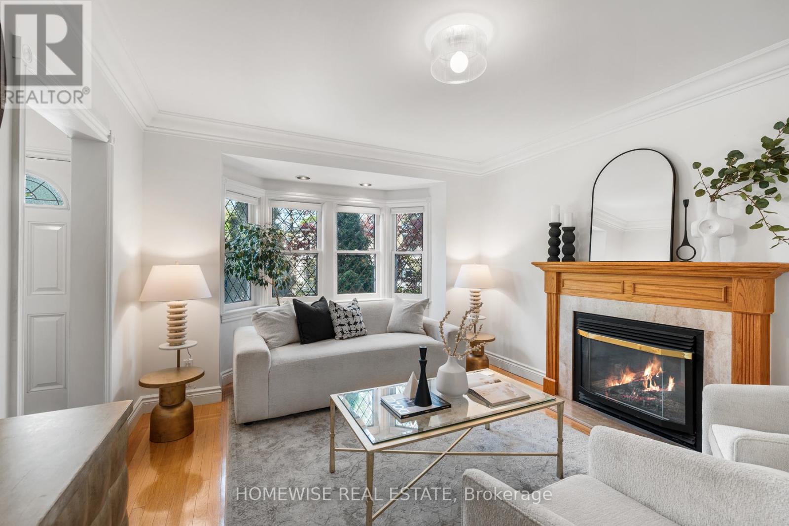 176 Rumsey Road, Toronto, Ontario  M4G 1P5 - Photo 2 - C13175058
