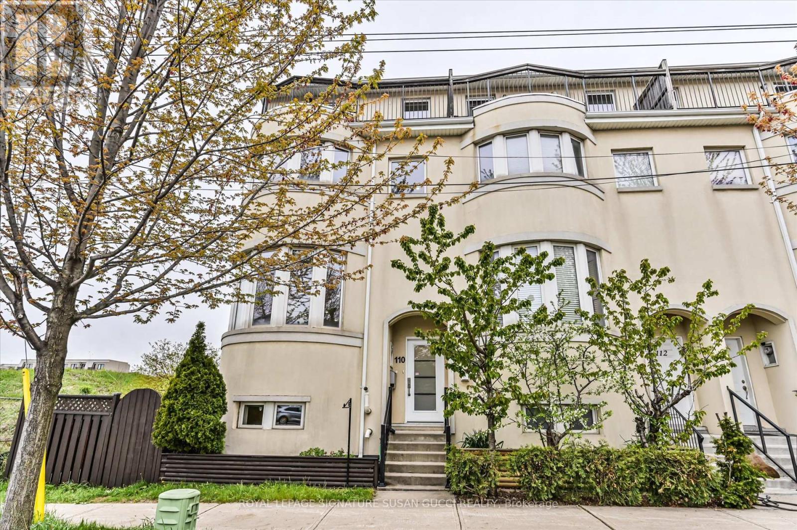 110 TISDALE AVENUE, Toronto, Ontario