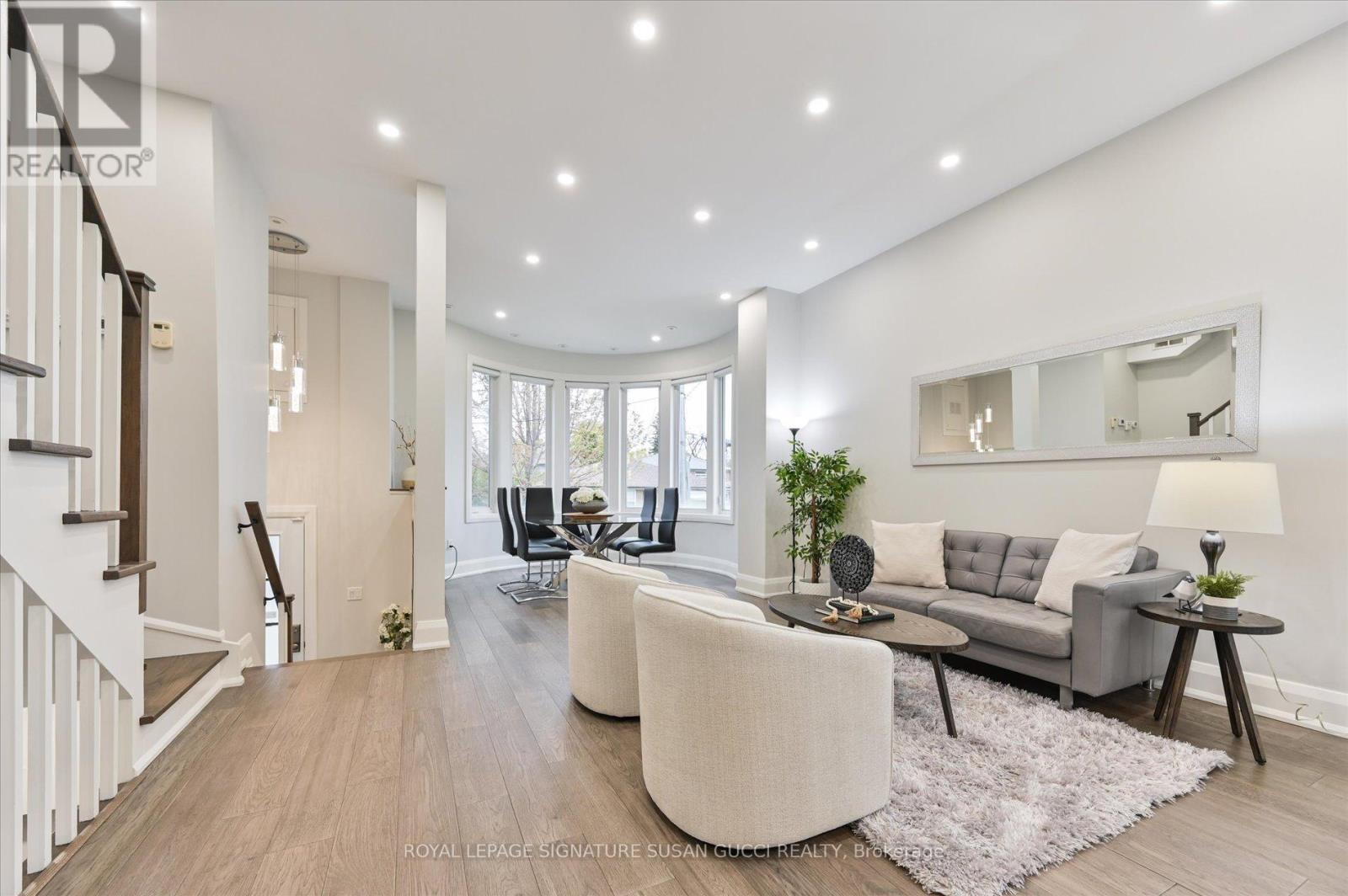 110 Tisdale Avenue, Toronto, Ontario  M4A 1Y7 - Photo 5 - C13175142
