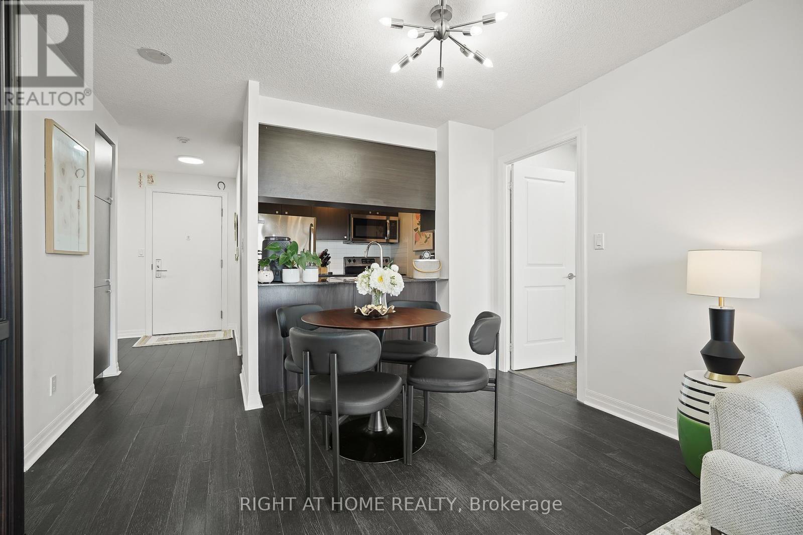 3802 - 2015 Sheppard Avenue E, Toronto, Ontario  M2J 0B3 - Photo 11 - C13175186