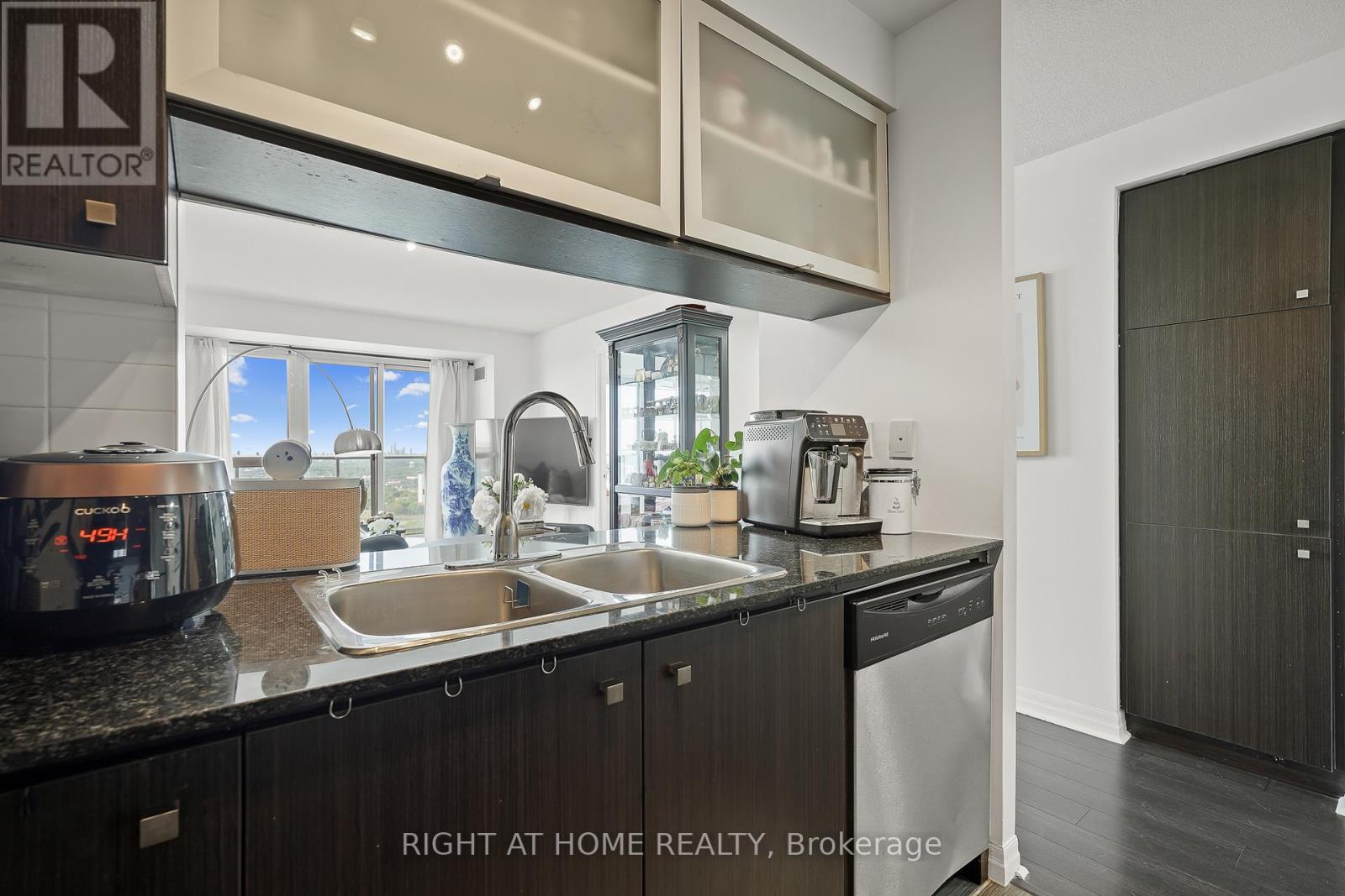 3802 - 2015 Sheppard Avenue E, Toronto, Ontario  M2J 0B3 - Photo 17 - C13175186