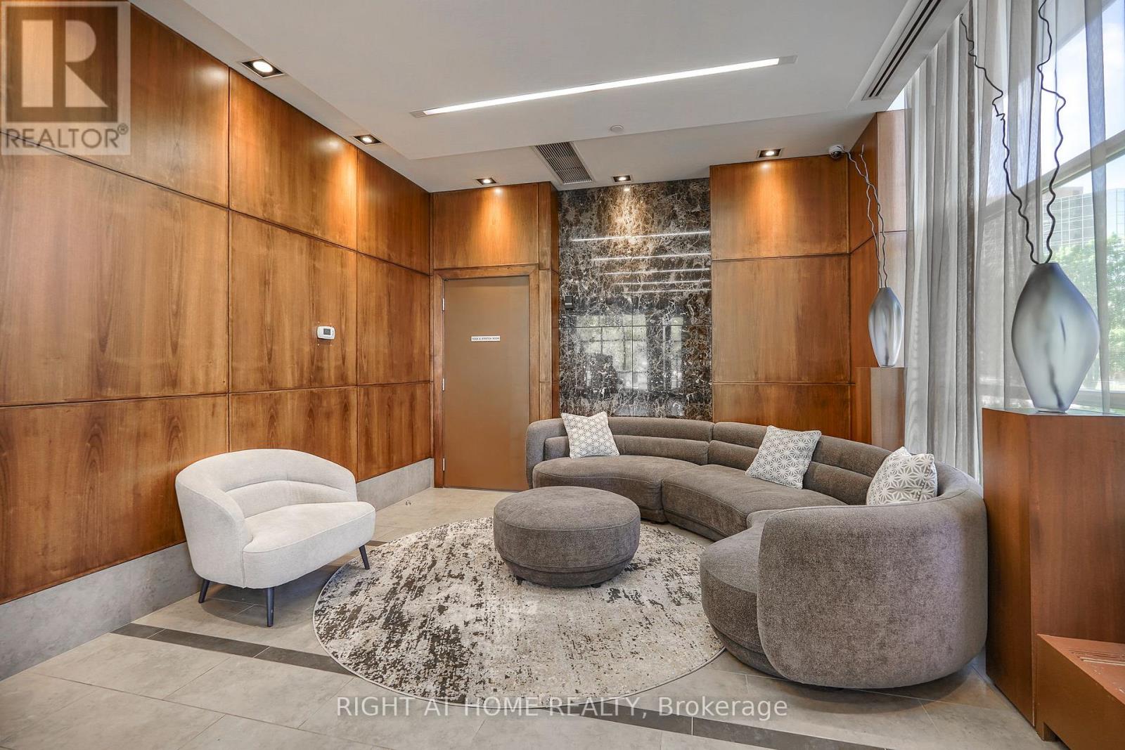 3802 - 2015 Sheppard Avenue E, Toronto, Ontario  M2J 0B3 - Photo 3 - C13175186