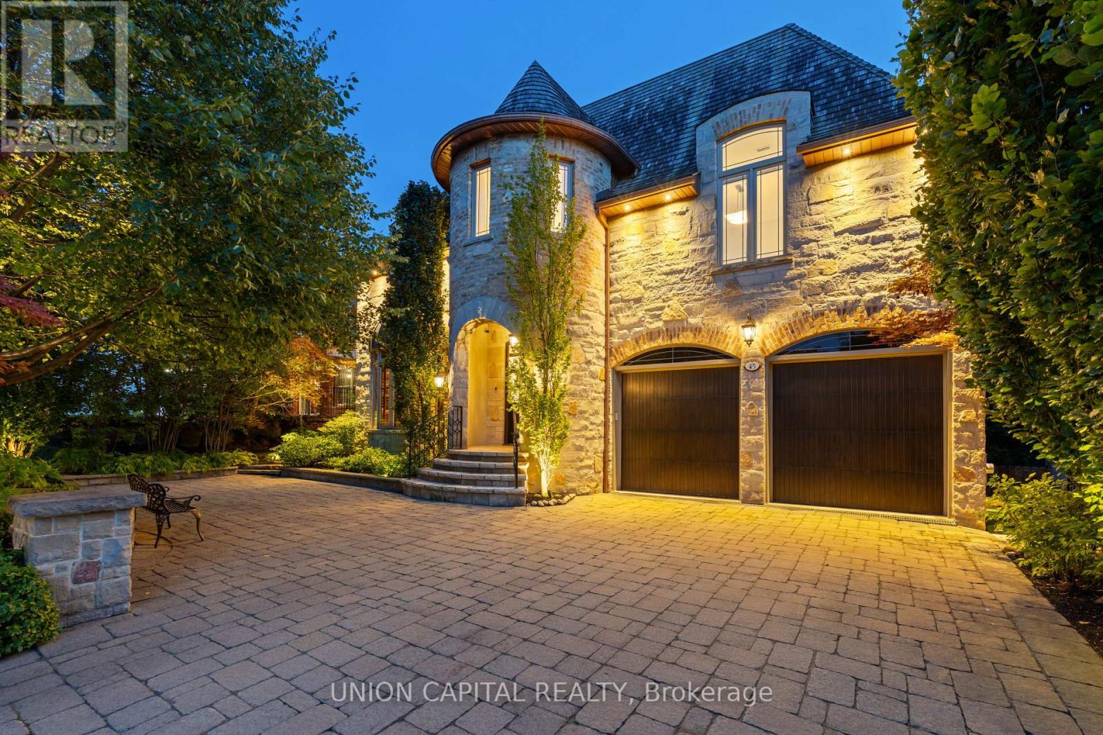 45 GORDON ROAD, Toronto, Ontario