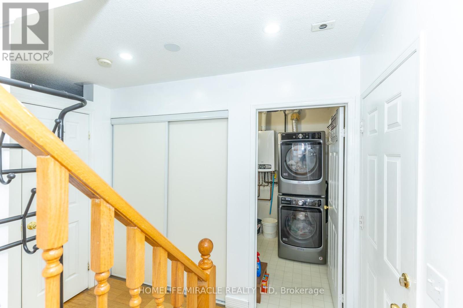 539 - 83 Mondeo Drive, Toronto, Ontario  M1P 5B6 - Photo 24 - E13128702