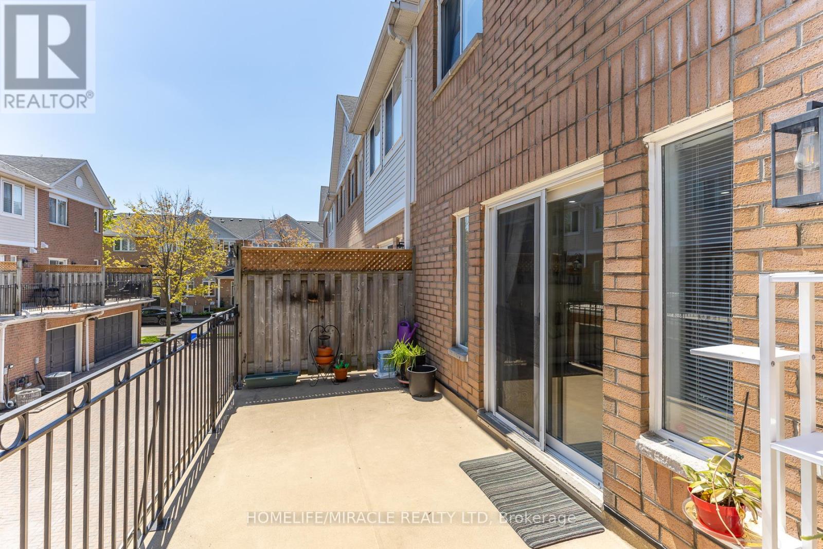 539 - 83 Mondeo Drive, Toronto, Ontario  M1P 5B6 - Photo 26 - E13128702
