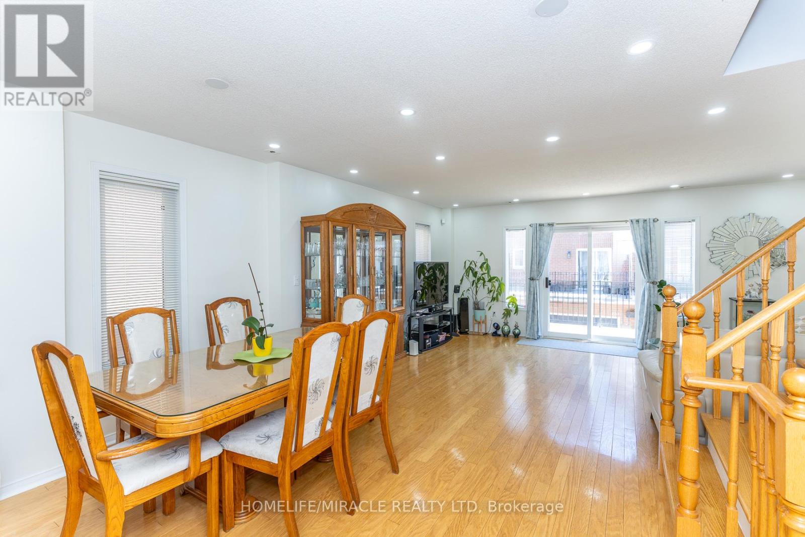 539 - 83 Mondeo Drive, Toronto, Ontario  M1P 5B6 - Photo 45 - E13128702