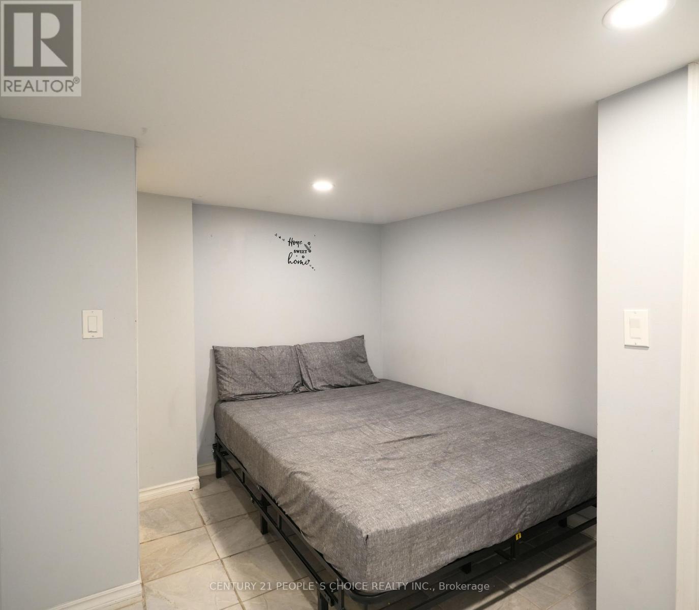150 Spears Street, Toronto, Ontario  M6N 3X7 - Photo 9 - W13096406