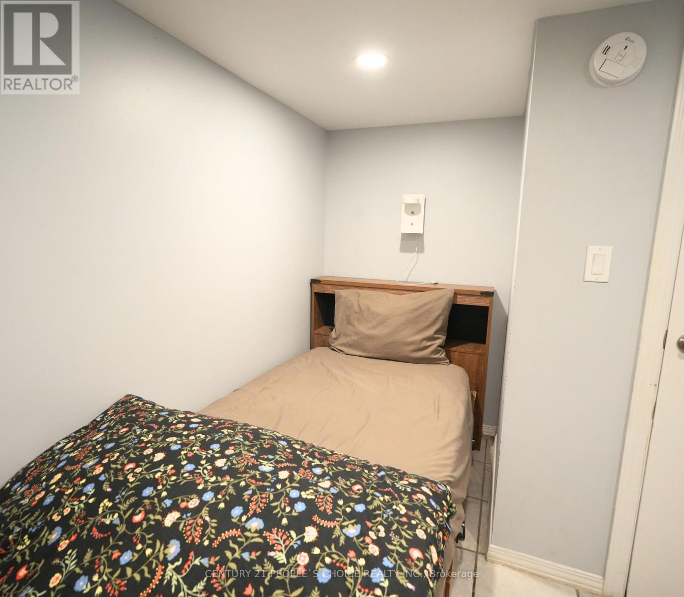 150 Spears Street, Toronto, Ontario  M6N 3X7 - Photo 8 - W13096406
