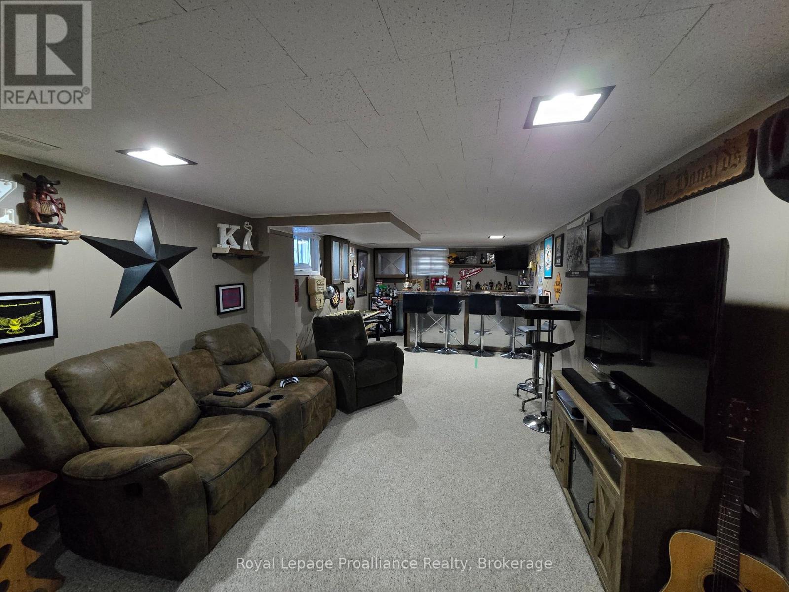 16 Auburn Street, Belleville, Ontario  K8P 2N2 - Photo 10 - X13175132